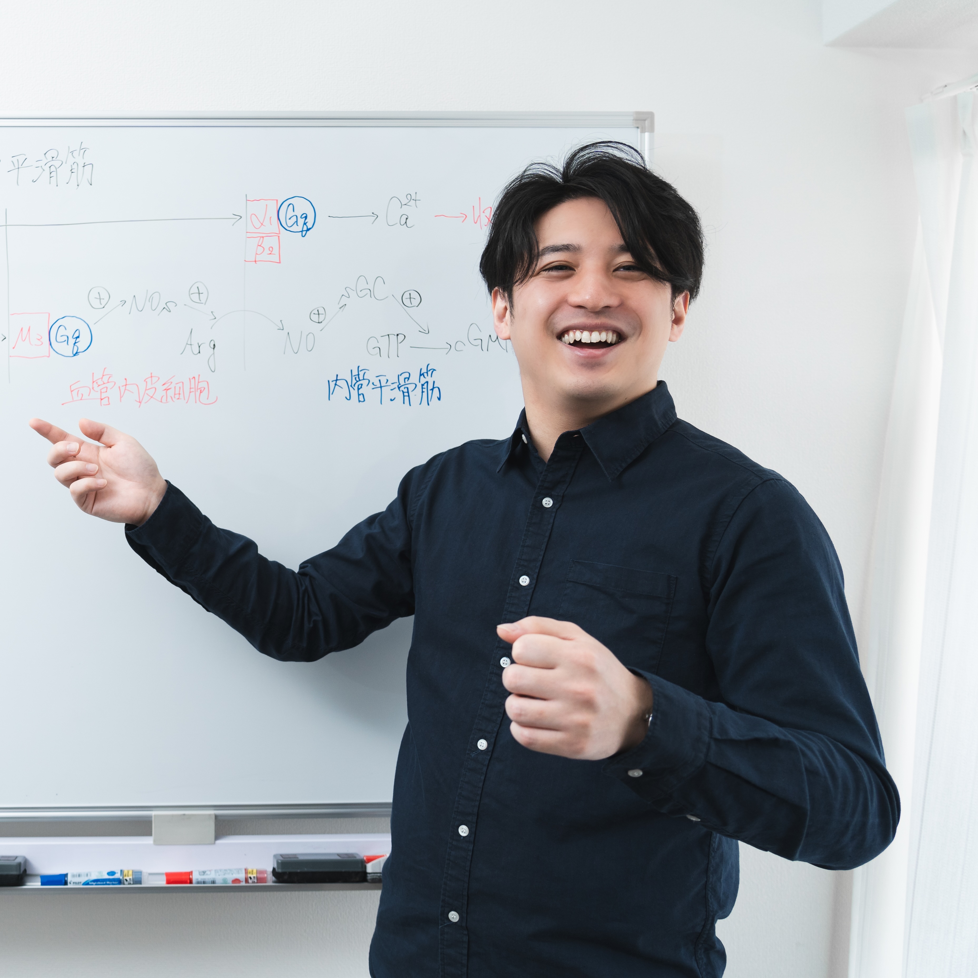 西本隆志